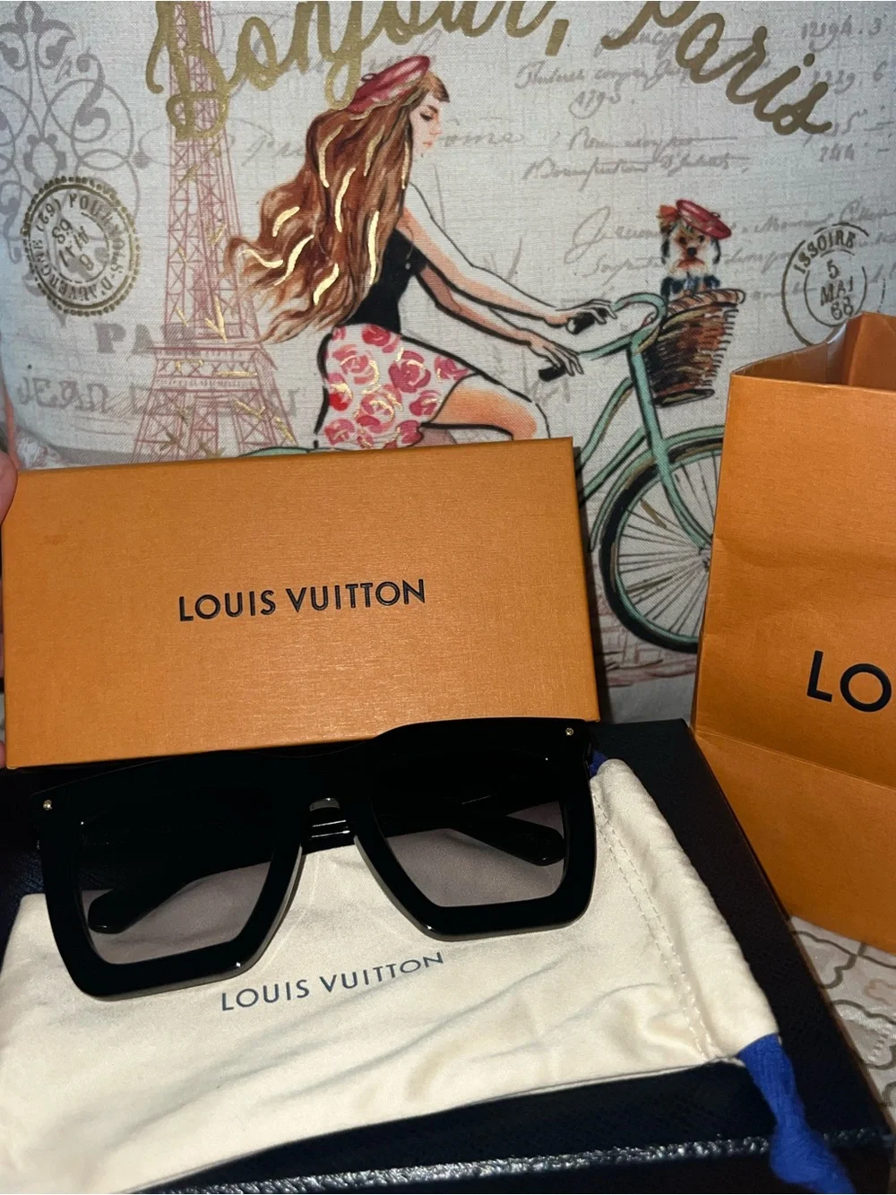Louis Vuitton vuitton black forward